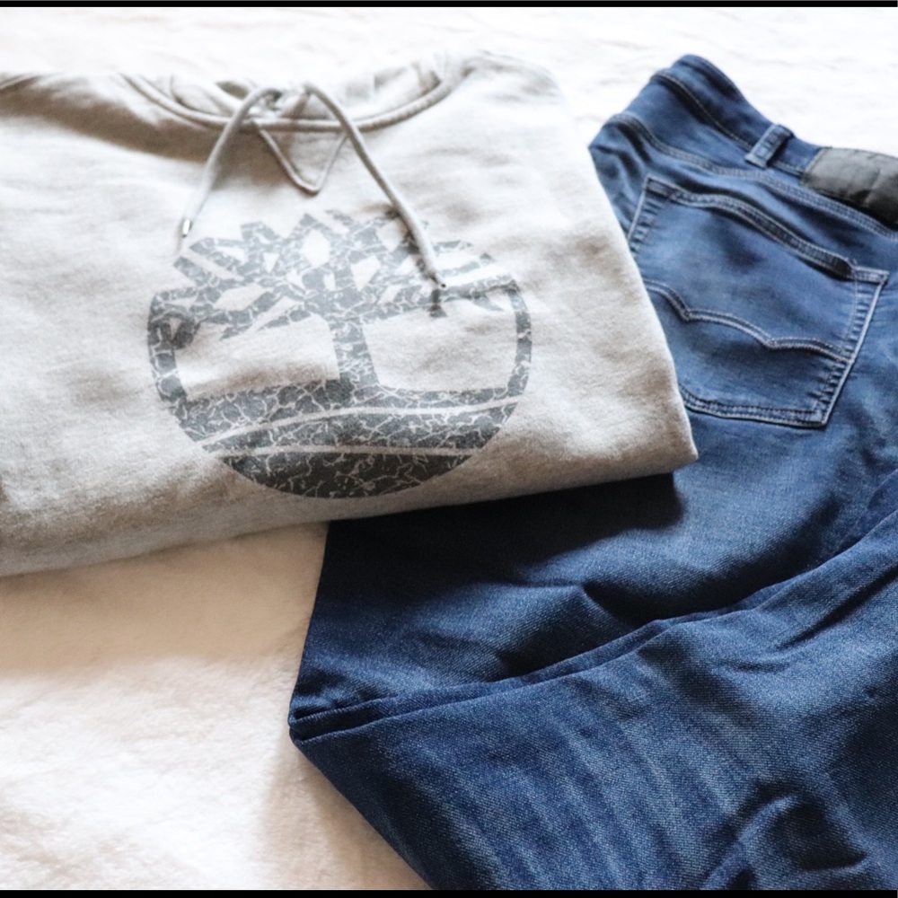 Men’s Timberland hoodie sweater size large